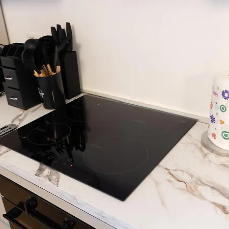 Modern 2br 2ba Metro Access 12min Duomo *