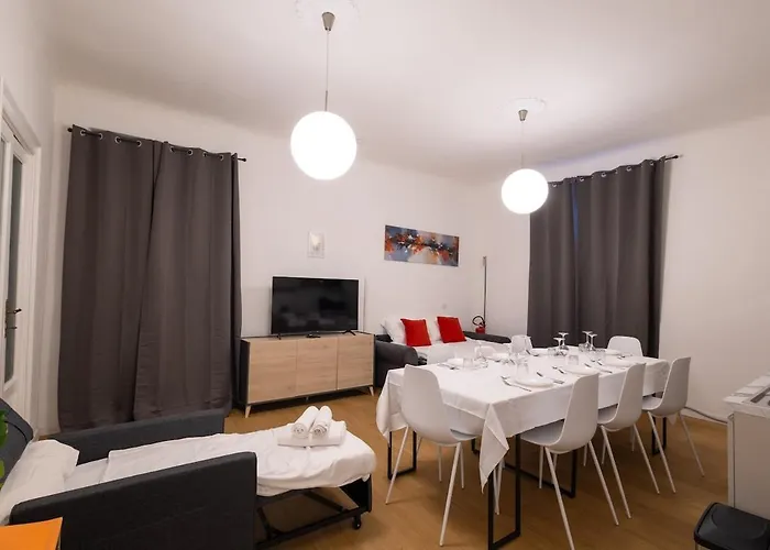 Сasa de vacaciones Modern 2br 2ba Metro Access 12min Duomo
