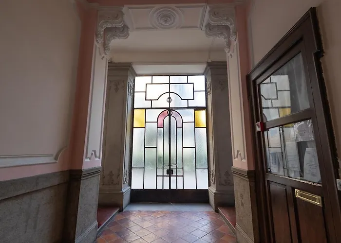Modern 2br 2ba Metro Access 12min Duomo Сasa de vacaciones