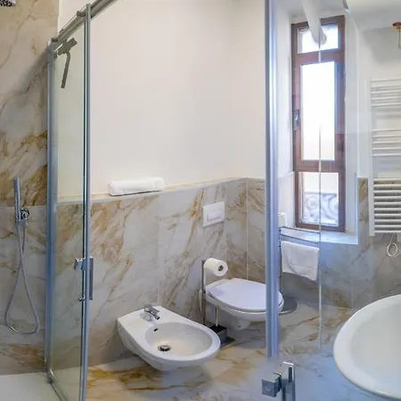 別荘 Modern 2br 2ba Metro Access 12min Duomo
