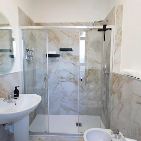 Modern 2br 2ba Metro Access 12min Duomo Prázdninový dům *